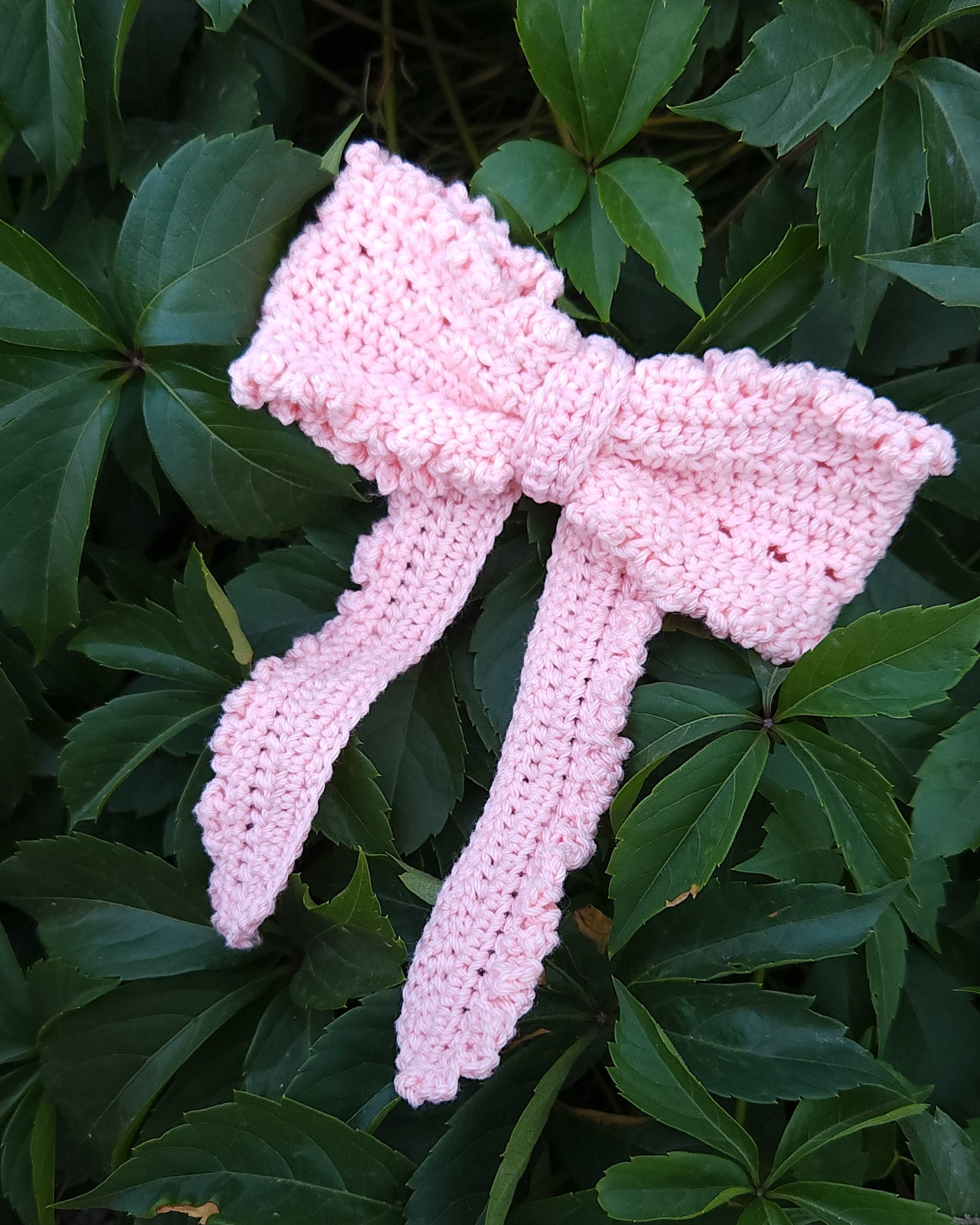 Bountiful Bow ~ Crochet Kit